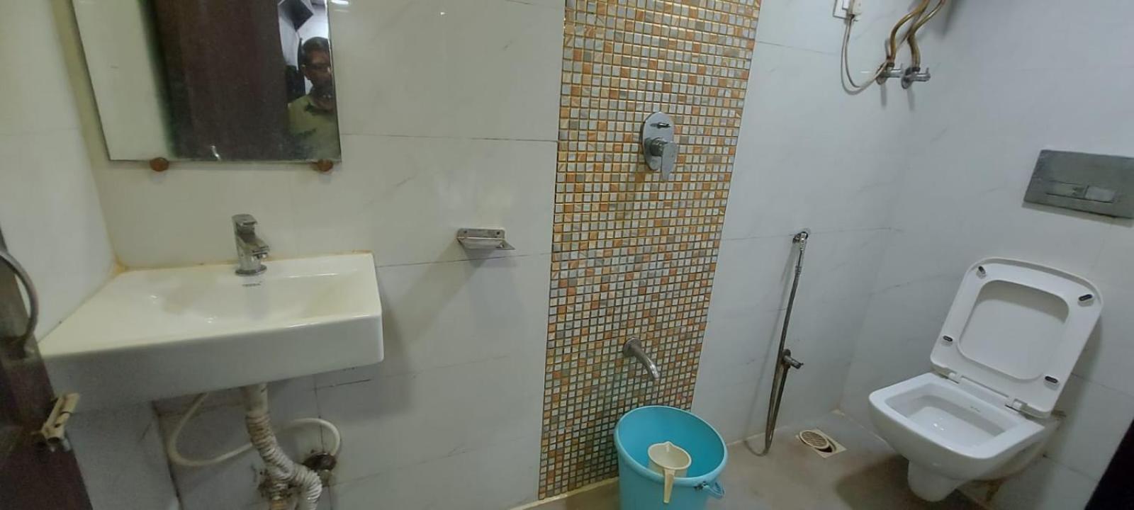 Glitz Hotels Sai Guest House - Nr Inorbit Mall Vashi Navi Mumbai Exterior photo