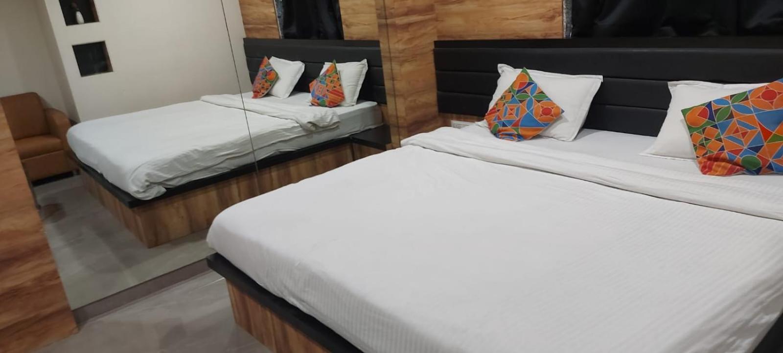 Glitz Hotels Sai Guest House - Nr Inorbit Mall Vashi Navi Mumbai Exterior photo