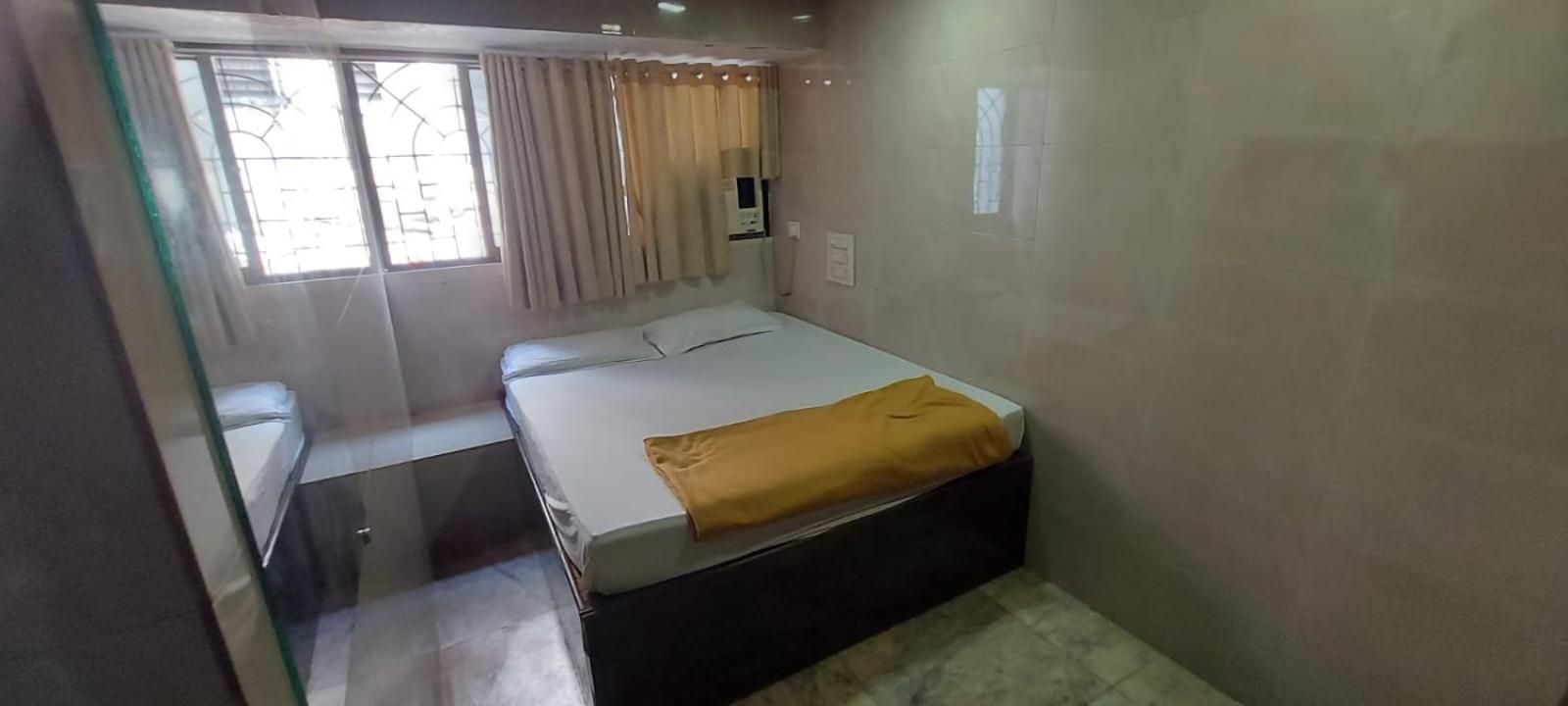 Glitz Hotels Sai Guest House - Nr Inorbit Mall Vashi Navi Mumbai Exterior photo